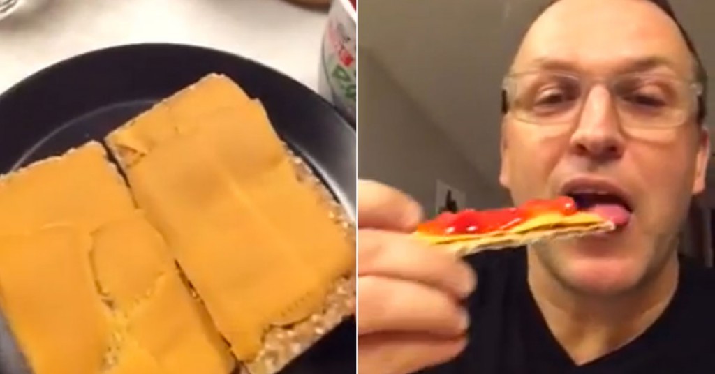 Engelskmannen fikk prøve brunost for første gang. Det ble veldig underholdende