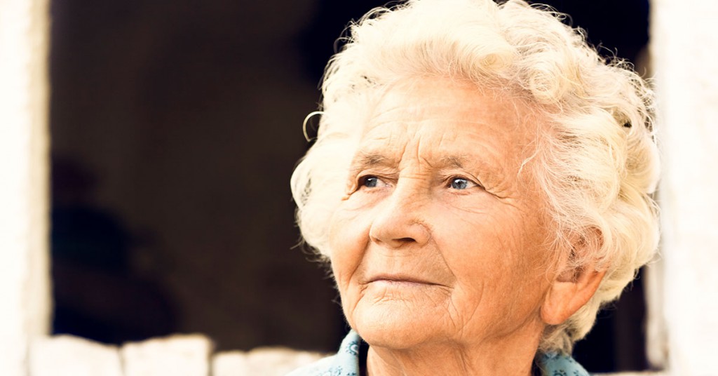 Den frekke damen kastet den eldre kvinnens frimerke på gulvet, men den som ler sist ler best.