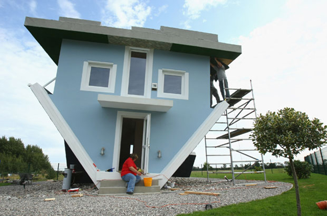 hus_upside_02