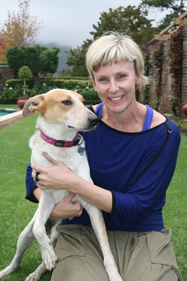 Hunden Lily ble begravet levende - Smud.no