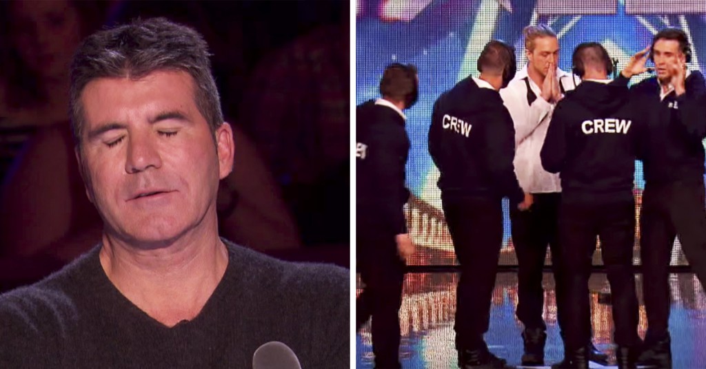 De stormer scenen midt i guttens audition. Det neste som skjer sjokkerer alle!