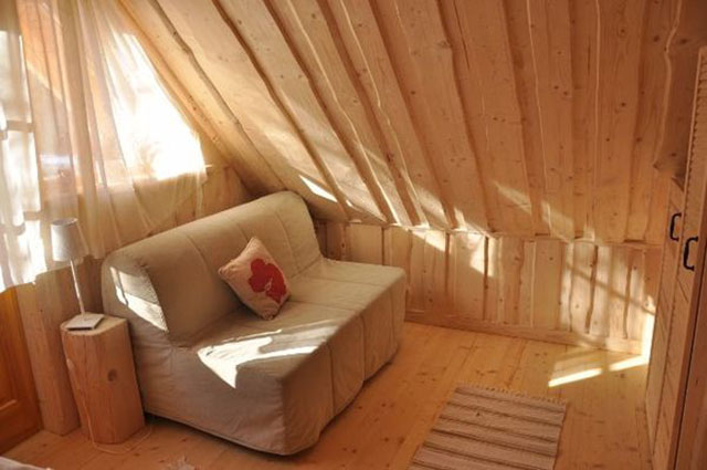 The Little Log House Company